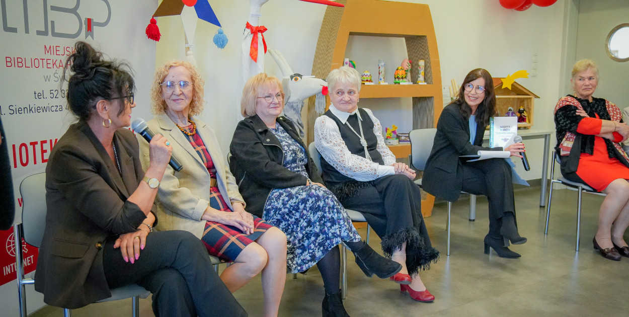 Seniorzy wydali zbiór opowiadań „Szepty Borów Tucholskich”