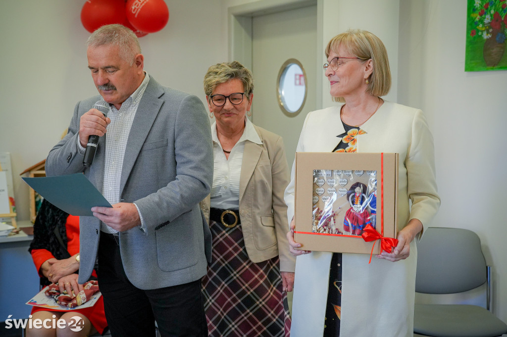 Seniorzy wydali zbiór opowiadań „Szepty Borów Tucholskich”