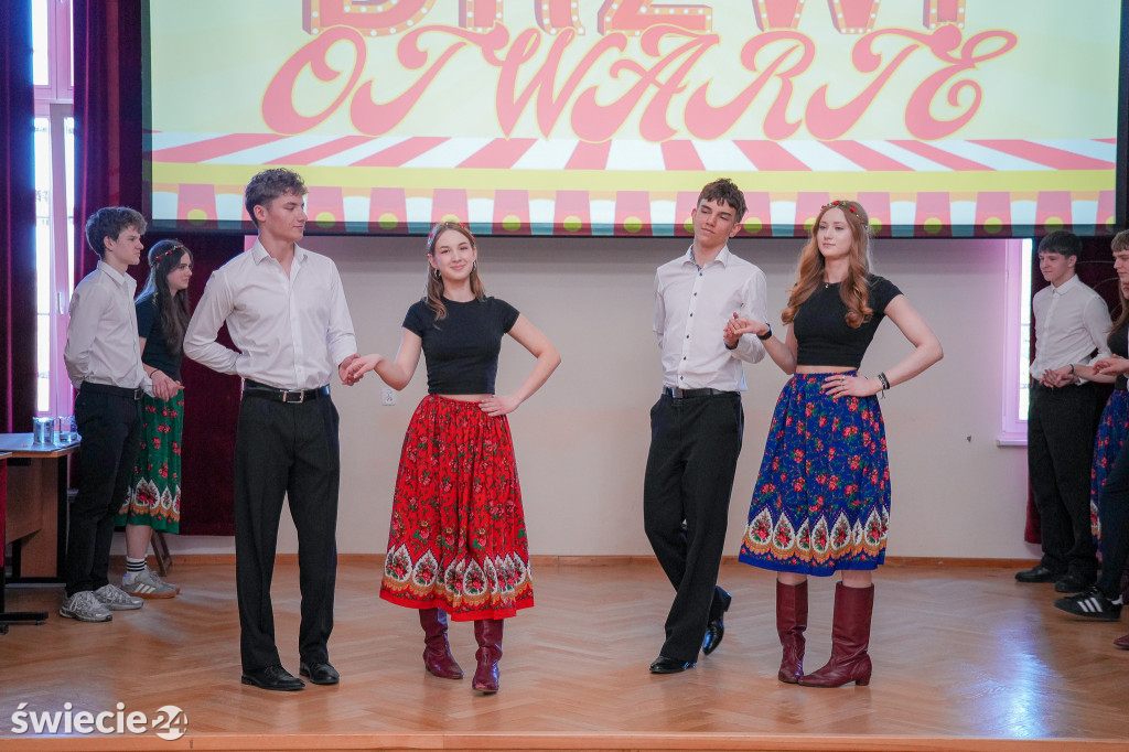 Drzwi otwarte w I LO w Świeciu