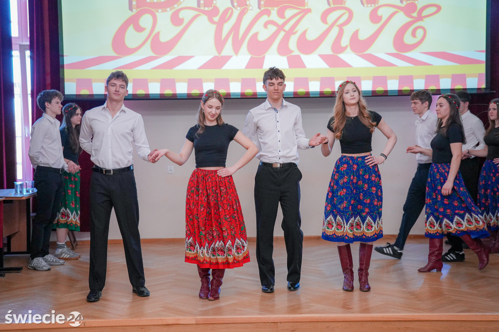 Drzwi otwarte w I LO w Świeciu