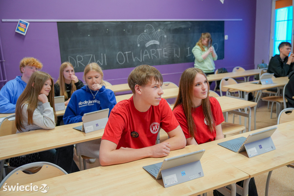 Drzwi otwarte w I LO w Świeciu