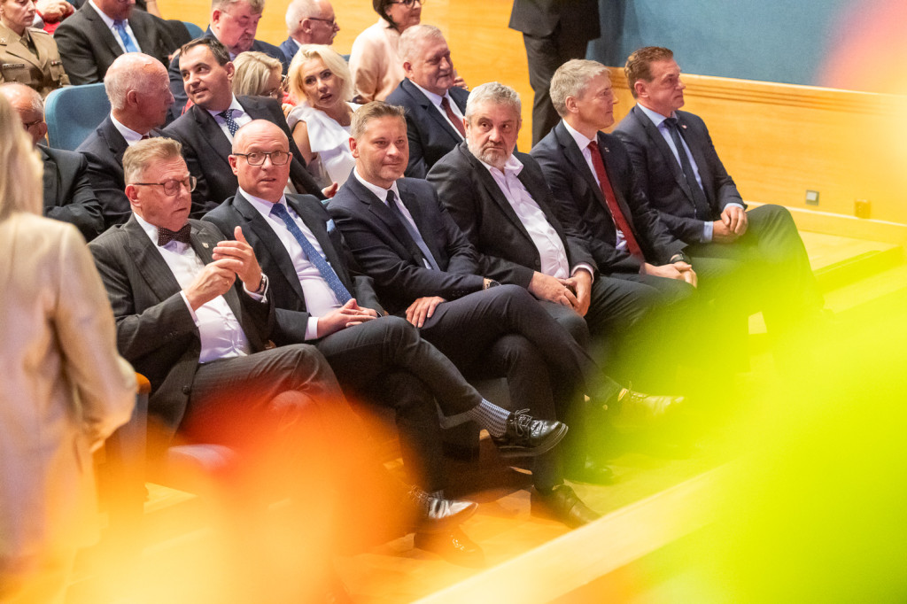 Uroczysta sesja sejmiku na Święto Województwa