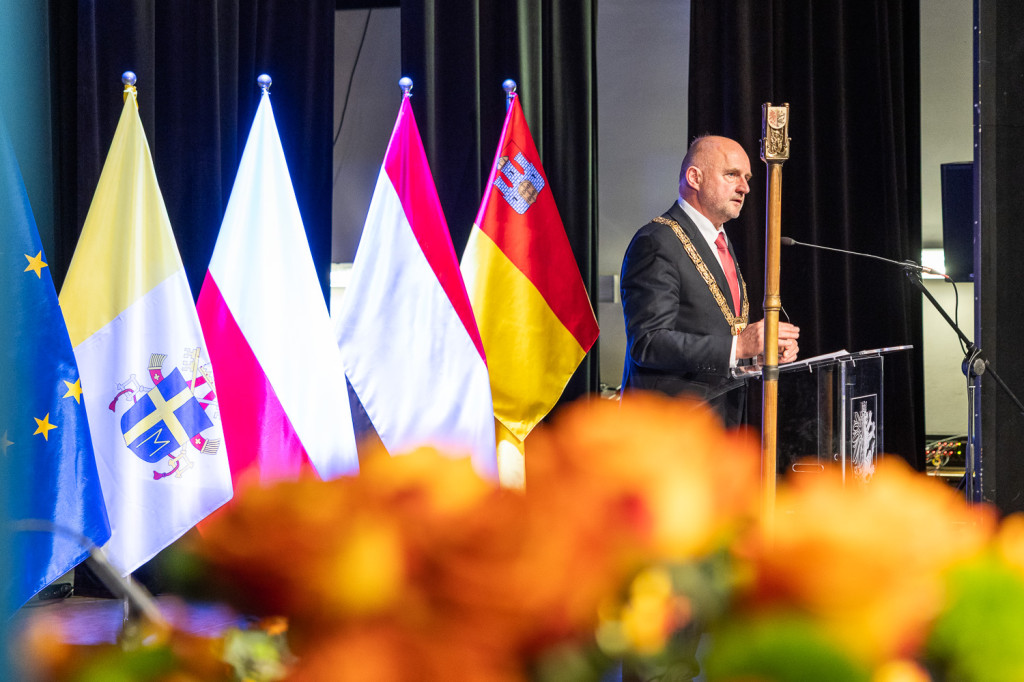 Uroczysta sesja sejmiku na Święto Województwa