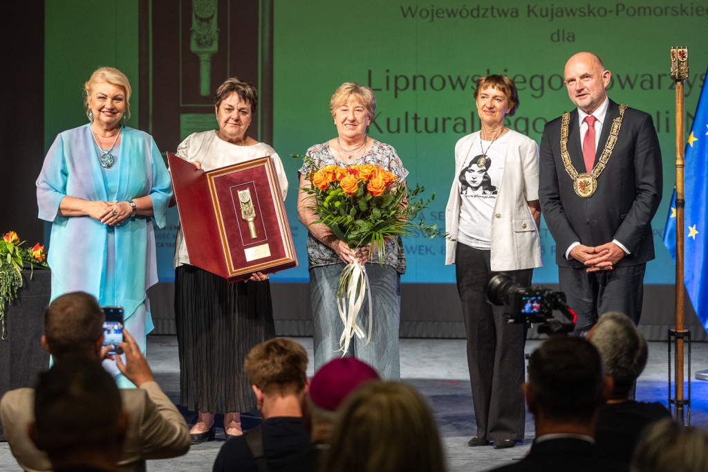 Uroczysta sesja sejmiku na Święto Województwa