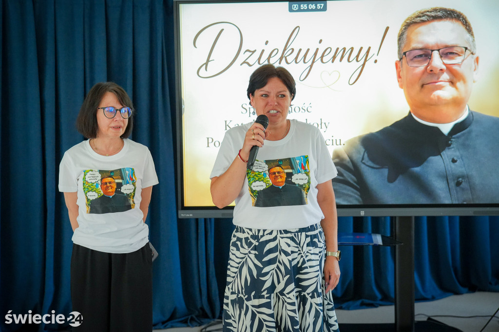 Biskup nominat żegna się ze szkołą