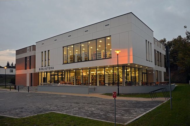 Dziś razem otwórzmy bibliotekę