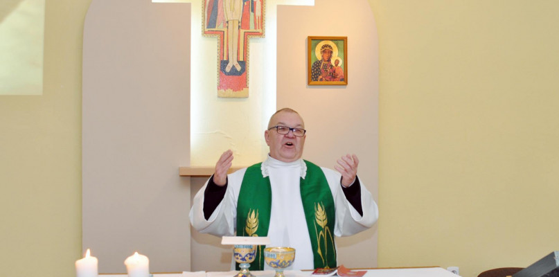 Ks. proboszcz zawsze gotowy, by modlić się za innych, teraz sam potrzebuje modlitwy. Fot. Krzysztof Nowicki