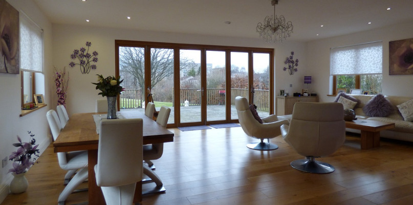 Podłogi drewniane czy panele? Dokonaj świadomego wyboru