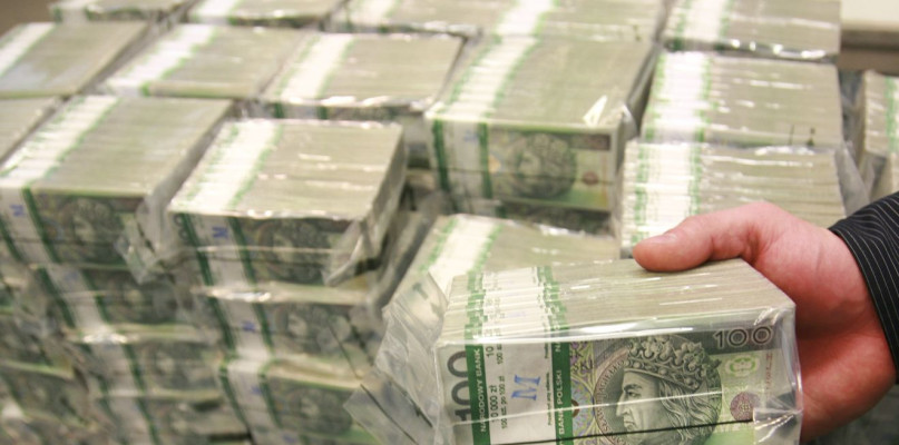 Według pierwszych ustaleń przez kilka lat wyprowadzono z kasy urzędu co najmniej pól miliona złotych. Fot. materiały prasowe NBP