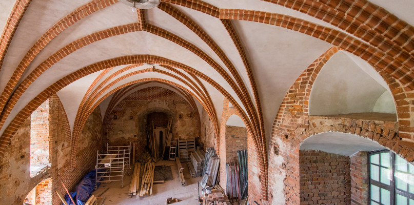 Zamek w Świeciu coraz piękniejszy. Zobacz zdjęcia z remontu