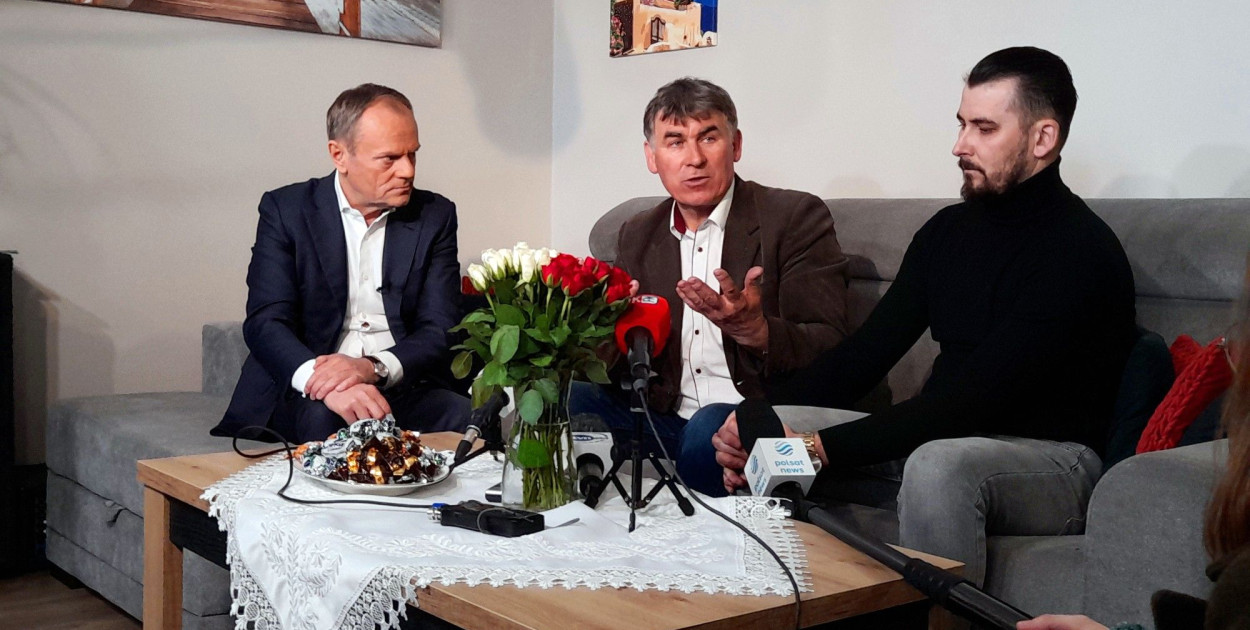 Donald Tusk odwiedził mieszkańca Gruczna pod Świeciem. O czym rozmawiali?
