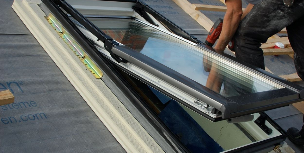 Ocieplenie i izolacja okna dachowego - przewodnik