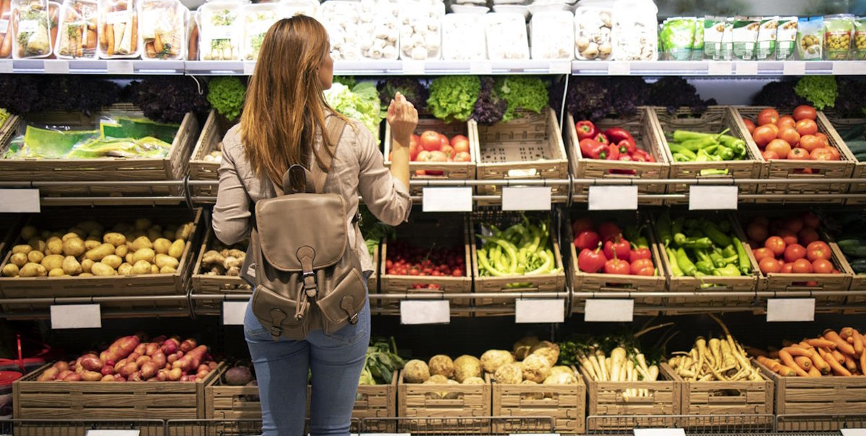 Świąteczne zakupy bez wydawania fortuny? Najlepsze promocje z gazetki promocyjnej 