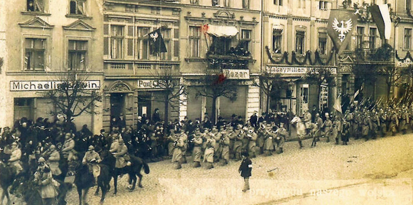 Uroczystości związane z powrotem Nowego do Polski, 25 stycznia 1920 r. Fotografia ze zbiorów M. i G. Jankiewiczów 