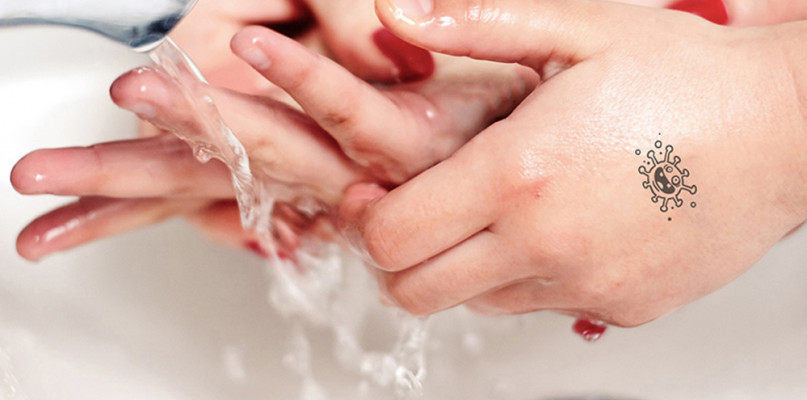 Myj ręce tak długo i dokładnie aż podobizna potworka zniknie z twoich dłoni. Fot. colop.pl