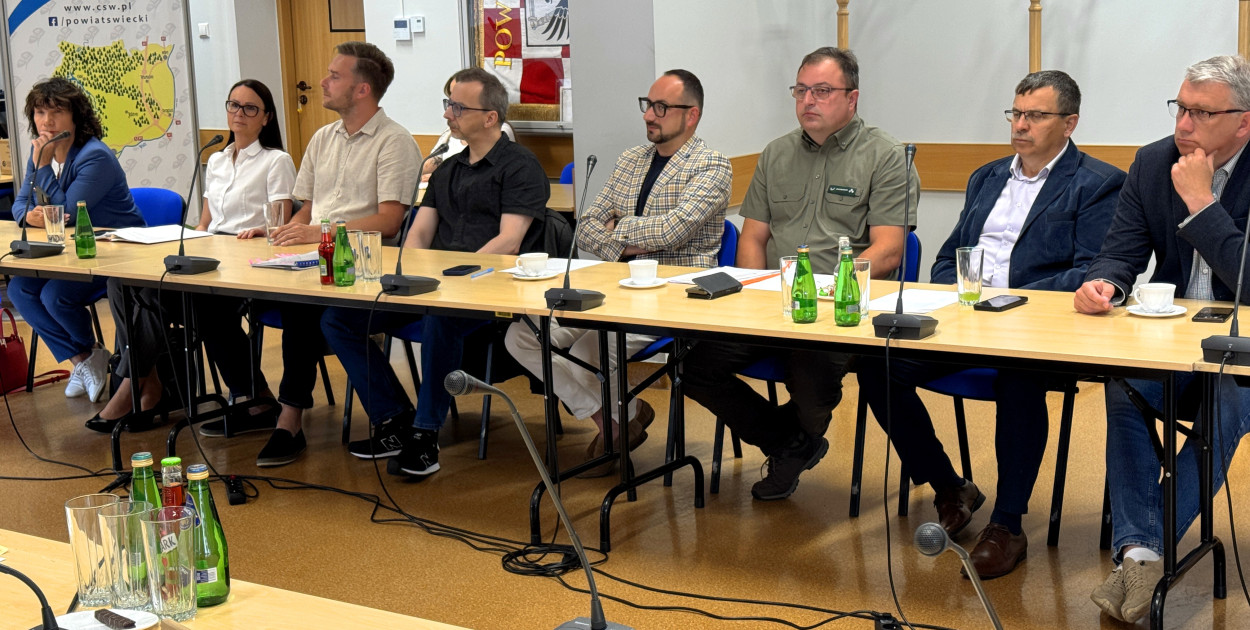 Spotkanie Powiatowej Rady Rynku Pracy z przedstawicielami stowarzyszenia Przedsiębiorcy dla Regionu. Fot. Krzysztof Nowicki