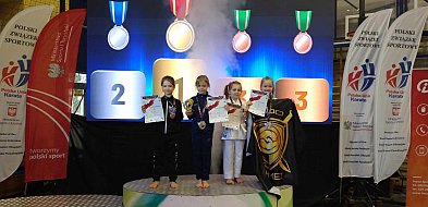 Karatecy ze Świecia walczyli na zawodach w Pleszewie. Przywieźli 11 medali-21260