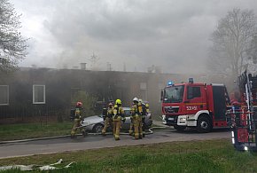 Pożar w Grupie. Cztery rodziny straciły dach nad głową-21262