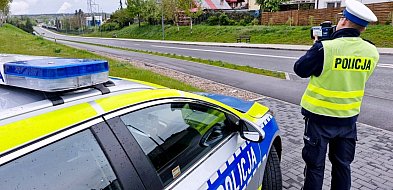 Majówka na drogach powiatu świeckiego. Ile policjantów wzięło udział w akcji?-21442