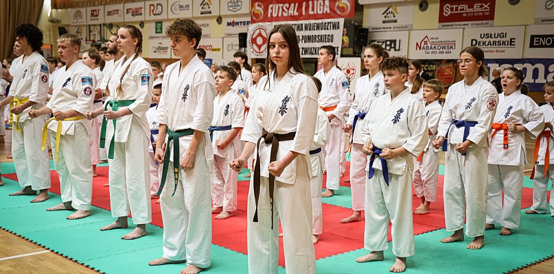 W Świeciu odbyły się Mistrzostwa Karate ZDJĘCIA, FILM - 21525