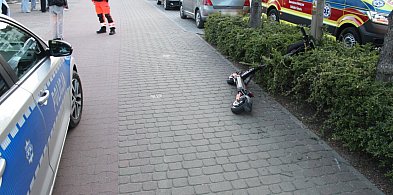 Dwóch nastolatków trafiło do szpitala po wypadku na hulajnodze-26760