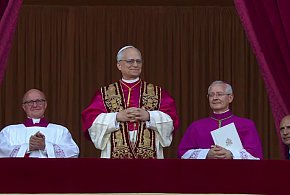 Nowy papież ukazał się światu. Takie przyjął imię!-26846