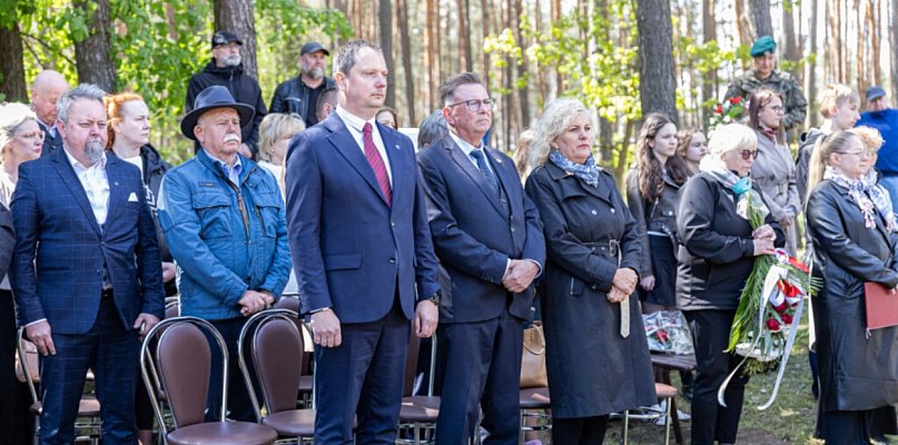 Minęło 80 lat od zakończenia II wojny światowej. Pamiętamy o Mniszku - 26849