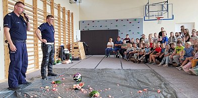 Arbuzy pokazały jak kask ratuje życie-27221