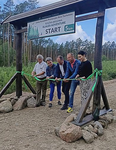 Biegaj w lesie! Nowe ścieżki w Nadleśnictwie Trzebciny oficjalnie otwarte-27337