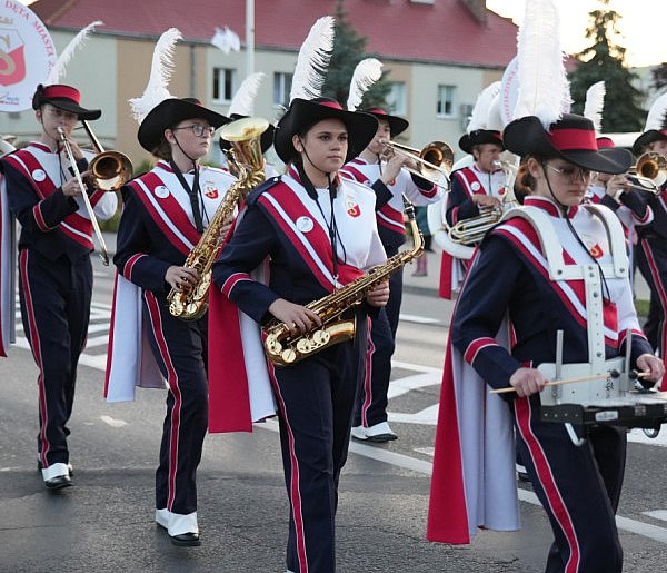 Świecie znów gra! Za nami pierwszy dzień 41. Festiwalu Orkiestr Dętych-27368