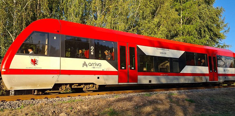 Pojedziemy pociągiem za złotówkę  - 27576