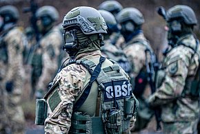 Desant służb specjalnych koło Osia-28127