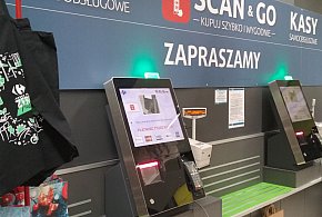 Gigant handlowy może opuścić kraj. Ma w Polsce 800 sklepów-28294