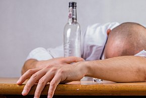 Chcą ograniczyć dostęp do alkoholu. Projekt jest już w Sejmie-28323