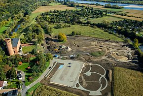 W Świeciu powstaje nowa strefa relaksu z tarasami widokowymi i placem zabaw-28790