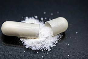 Salmonella w popularnym suplemencie. „Nie należy spożywać”-28938