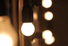 Rachunki za prąd pójdą w dół. Rząd usuwa opłatę doliczaną od lat-29059