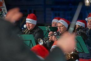 Magia Mikołajek w Warlubiu. Zapraszamy na koncert "Świąteczne Melodie"-29088