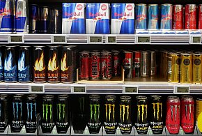 Popularne napoje pójdą ostro w górę. Rząd szykuje podwyżkę VAT-29136