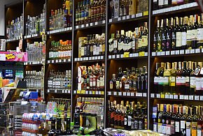 To codzienność wielu Polaków. Nowe dane o alkoholu niepokoją-29588