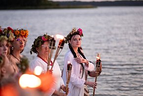 Noc Świętojańska w Jeżewie! Wianki, ognisko i spektakularny teatr ognia