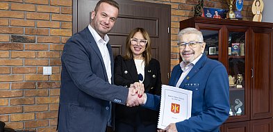 Rekordowy budżet Świecia na 2026 rok. Miliony na drogi, retencję i rewitalizację-28983