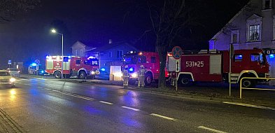 Bezdomni rozpalili, strażacy ugasili. Akcja w pustostanie-29295