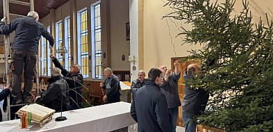 O której dziś wieczorem msze wigilijne?-29353