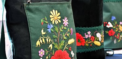 Igła i nitka w dłoniach mistrzów. Rusza konkurs na haft kociewski