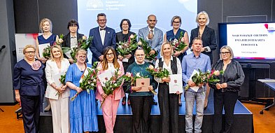 Beata Szymańska —  dyrektor świeckiej biblioteki z nagrodą marszałka