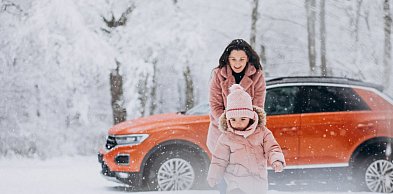 Dlaczego warto wynająć auto na ferie?