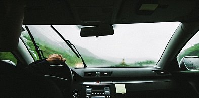 Wycieraczki Valeo – jak wybrać niezawodne rozwiązanie dla bezpieczeństwa i komfort