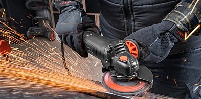 Jakie błędy popełnia się podczas pracy szlifierką kątową?