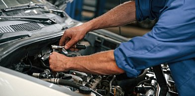 Umowa o pracę czy B2B - co Ci się bardziej opłaci?